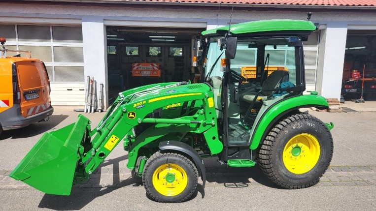 Kommunaltraktor